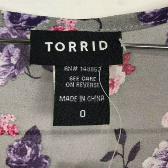 Torrid Floral Chiffon Sharkbite Top, Large New with Tag - Picture 3 of 9